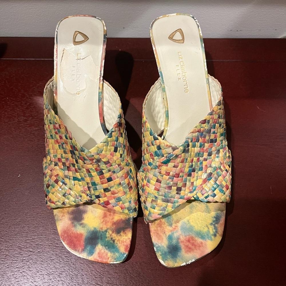 VINTAGE Liz Claiborne leather multi color woven sandals